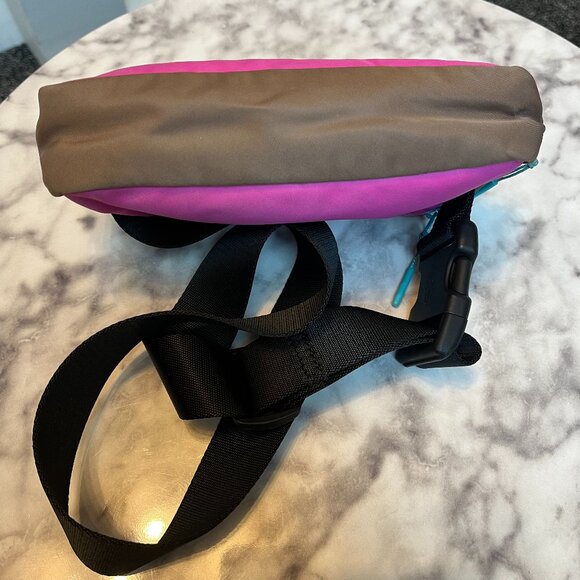 Pink/Brown/Blue Lululemon Everywhere Belt Bag 1L - Picture 5 of 5